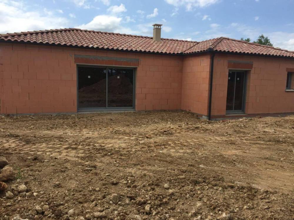 Enteprise Cluzeaud  - Rénovation-terrassement-assainissement-gros oeuvre-aménagements extérieurs (3)