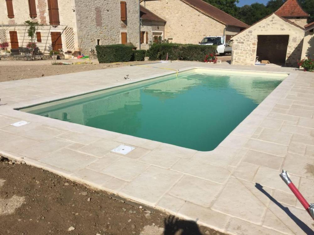 Enteprise Cluzeaud  - Rénovation-terrassement-assainissement-gros oeuvre-aménagements extérieurs (8)